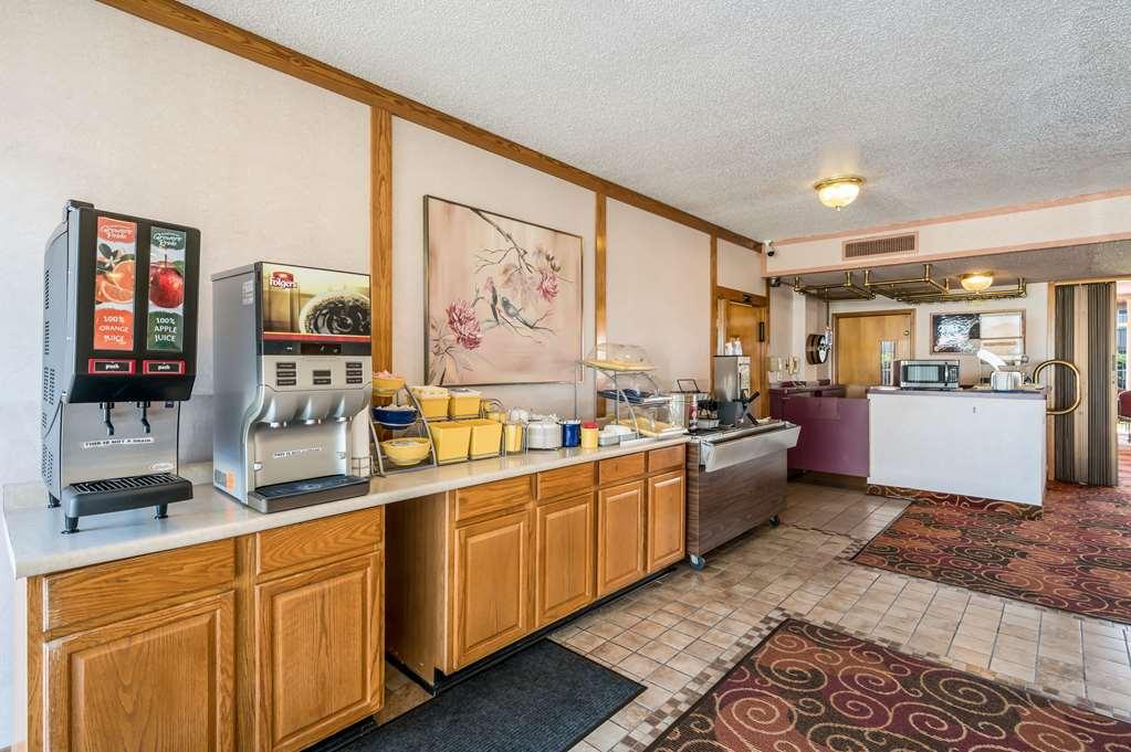Americas Best Value Inn St. Joseph At I-29 Restaurante foto